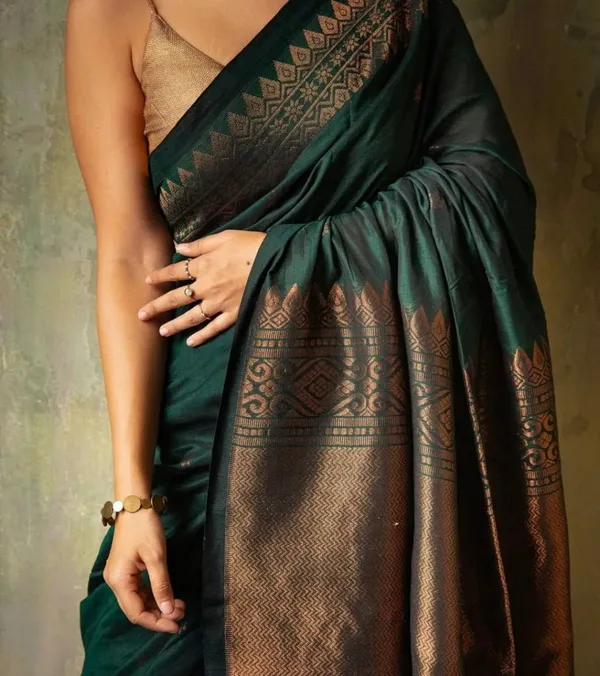 Green_Woven_Saree_for_Women