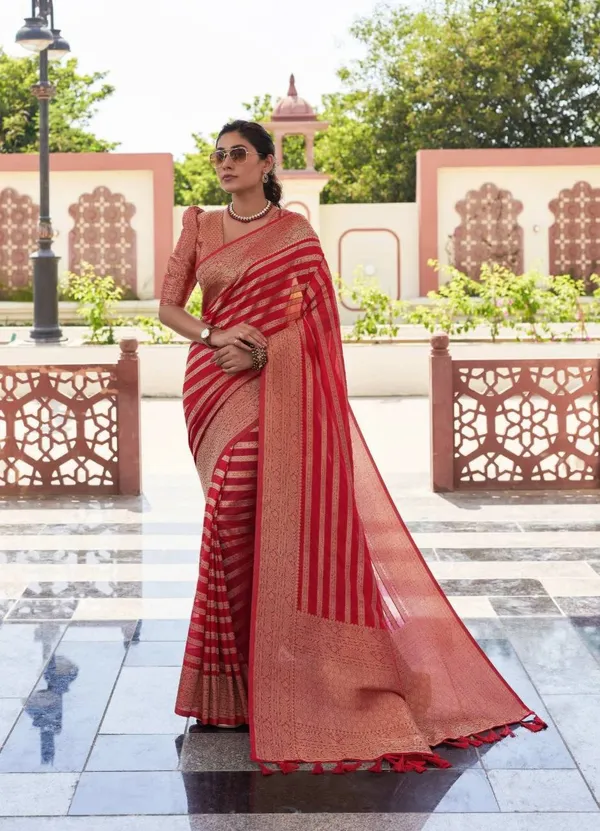 Red_Woven_Traditional_Saree_for_Women