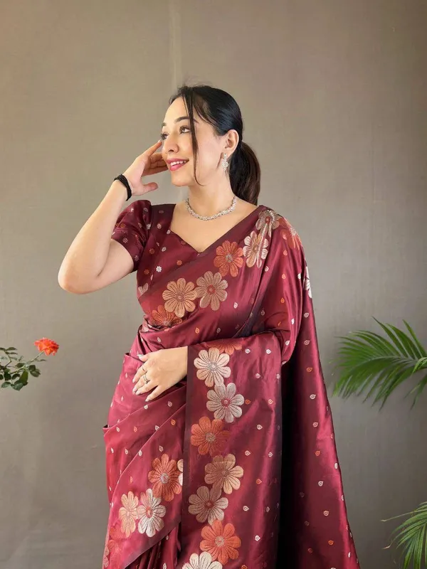 Maroon_Floral_Print_Saree_for_Women