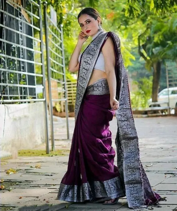 Purple_Patterned_Saree_for_Women