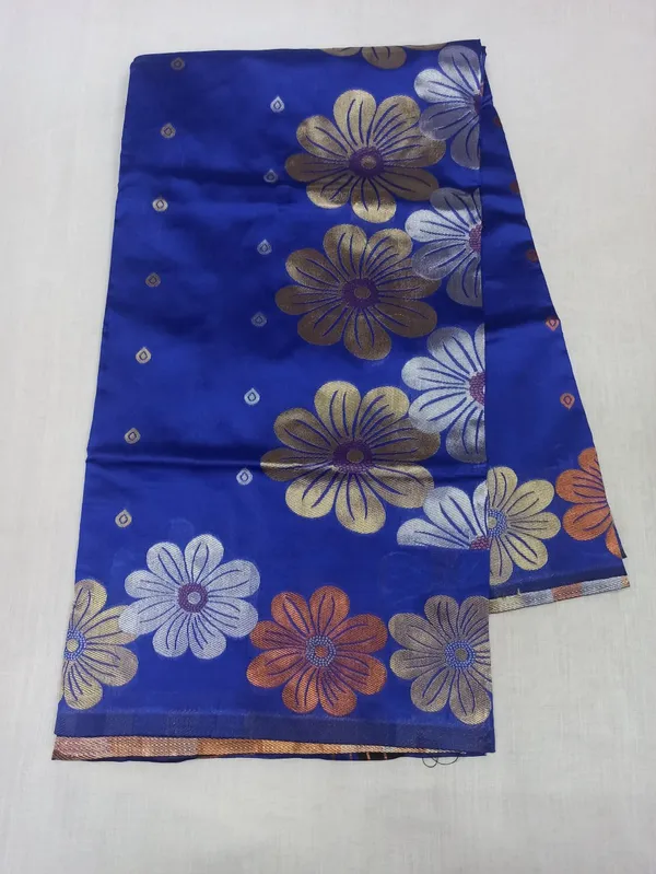 Blue_Floral_Print_Saree_for_Women