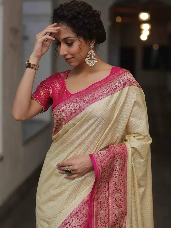 Cream_Woven_Saree_for_Women