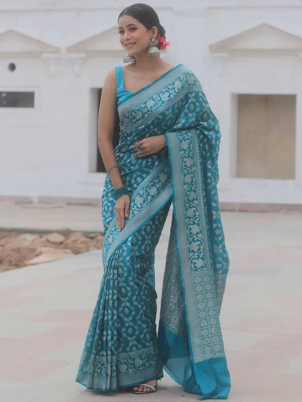 Teal_Blue_Floral_Print_Saree_for_Women