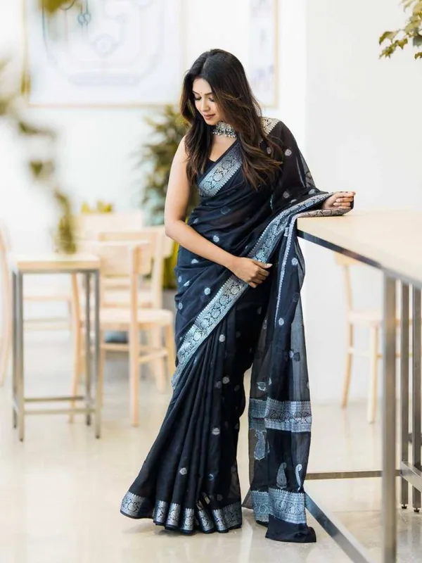 Black_Printed_Saree_for_Women