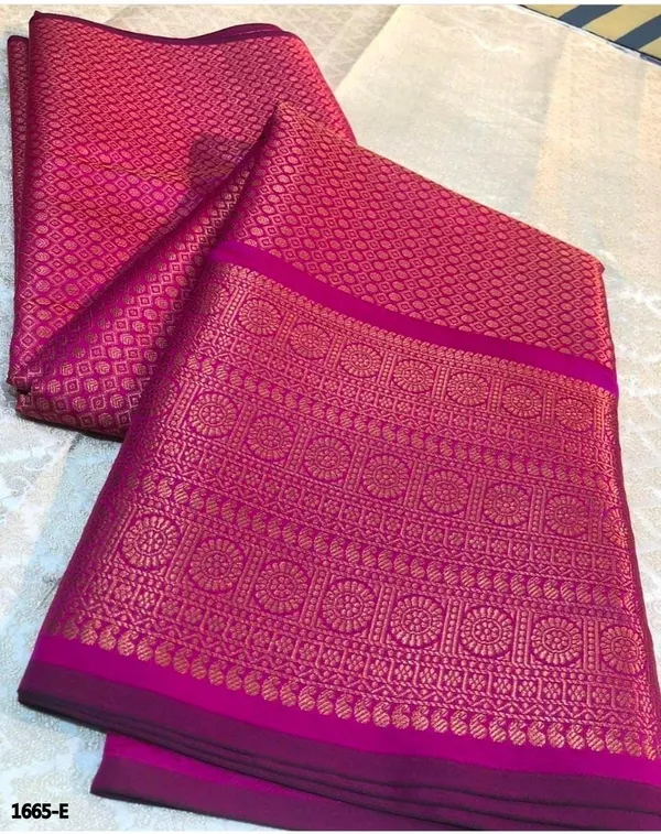 Pink_Woven_Saree_For_Women