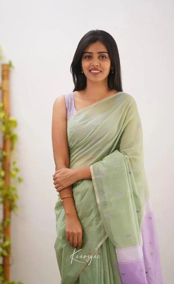 Green_Saree_With_Lavender_Pallu_for_Women