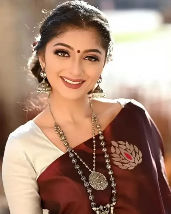 Maroon_Printed_Saree_With_Blouse_for_Women
