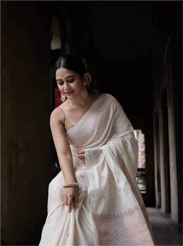 Ivory_Woven_Border_Saree_for_Women