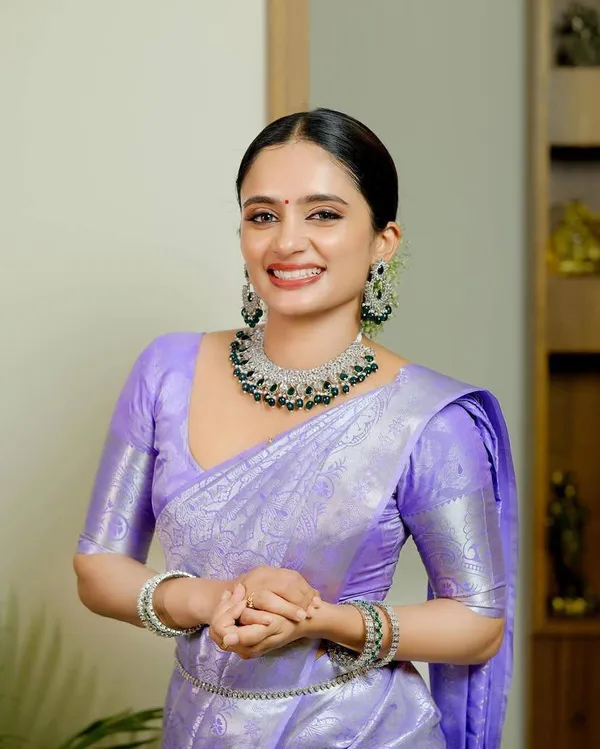 Lavender_Woven_Saree_for_Women