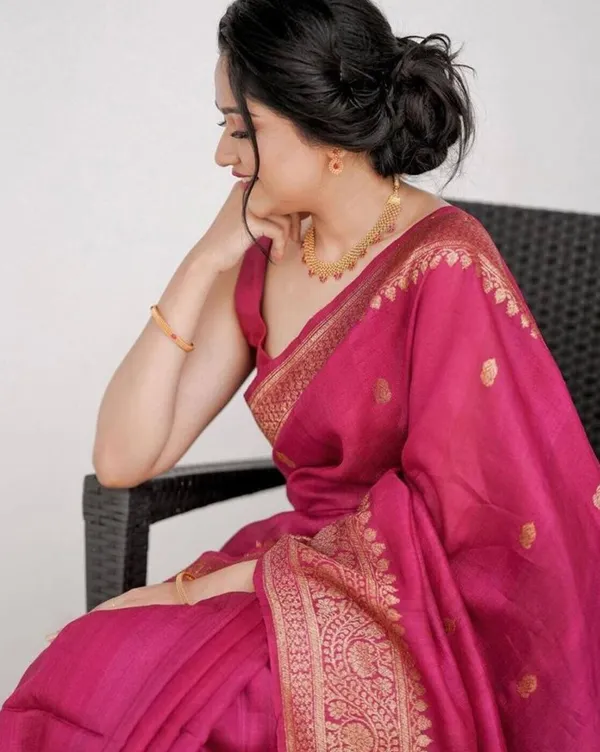 Magenta_Woven_Saree_for_Women