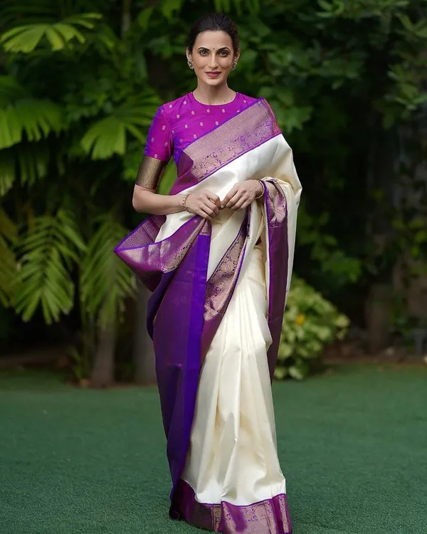Purple_Traditional_Saree_Set_for_Women