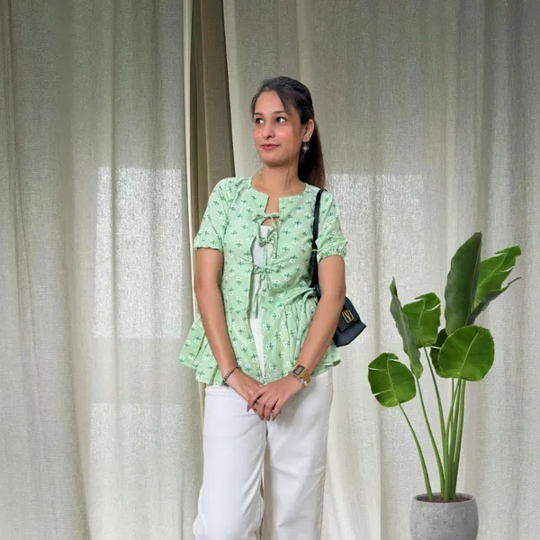 Kiwi_Front_Tie_Peplum_Short_Kurti