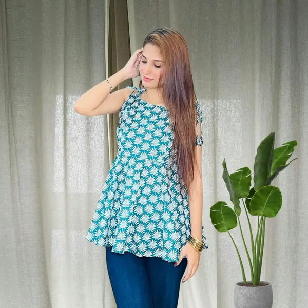 Green_Adjustable_Peplum_Kurti