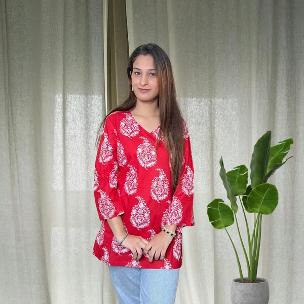 Red_Bell_Sleeves_Short_Kurti