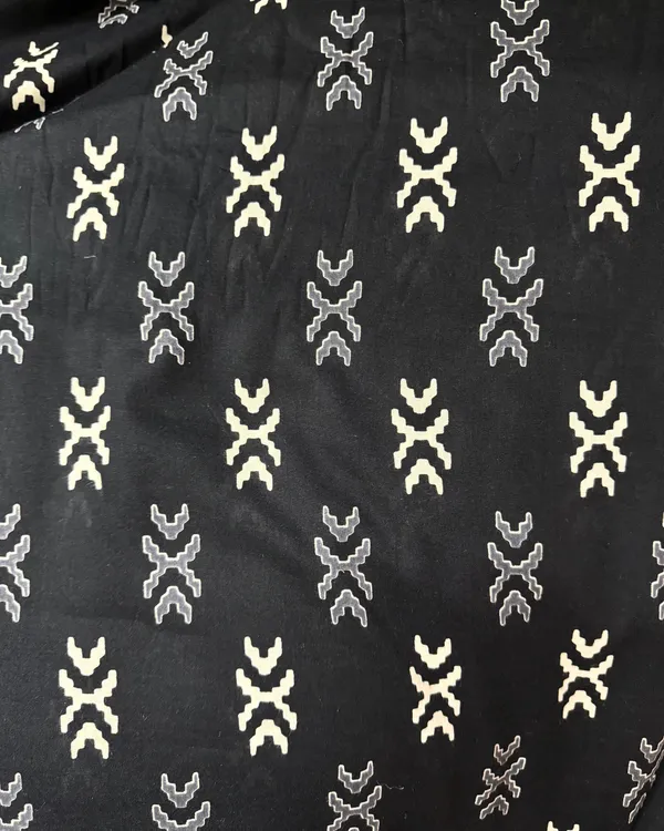 Black_Ikkat_Maxi_Dress