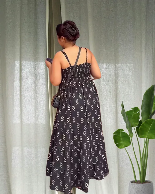Black_Ikkat_Maxi_Dress