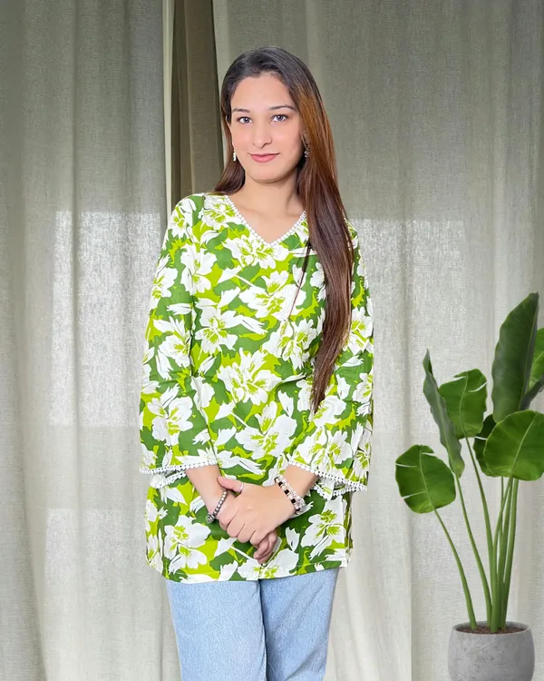 Green_Bell_Sleeves_Short_Kurti
