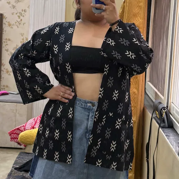 Black_Ikkat_Cotton_Shrug_No_Pocket