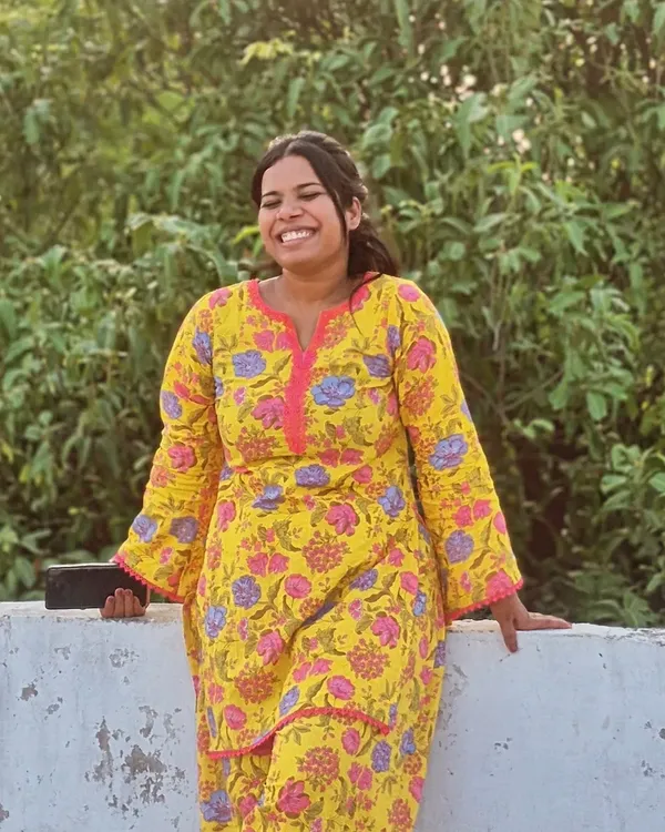 Sunshine_Yellow_Pure_Farshi_Set_With_Dupatta