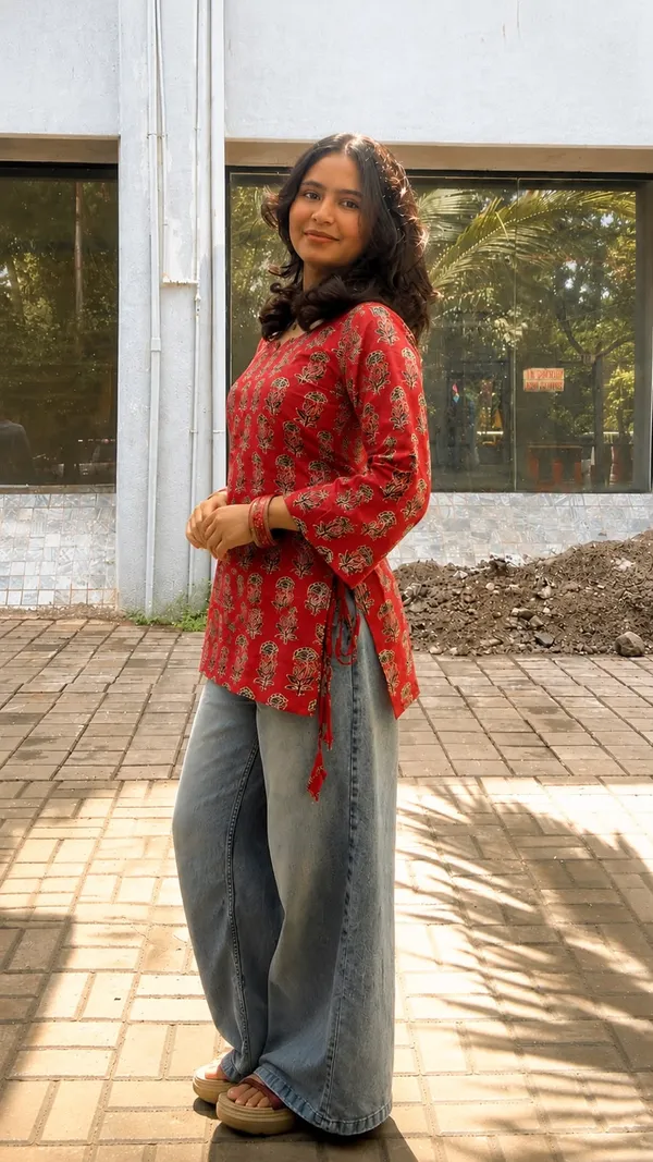 Laal_Pari