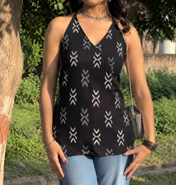 Black_Ikkat_Halter_Neck_Kurti