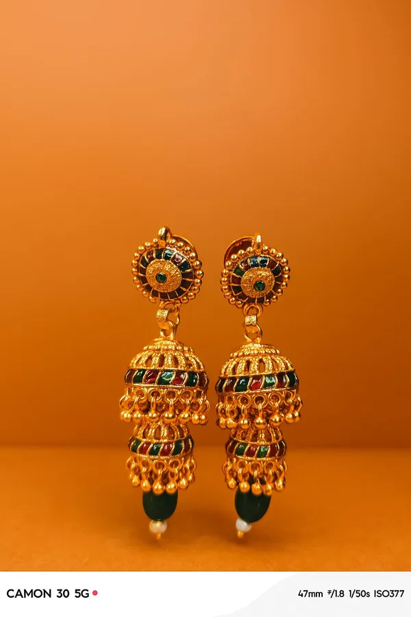 Gold_Tone_Traditional_Jhumka_Earrings_for_Women