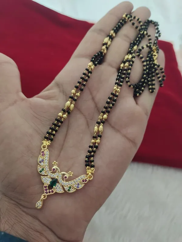 Black_Beaded_Traditional_Mangalsutra_for_Women