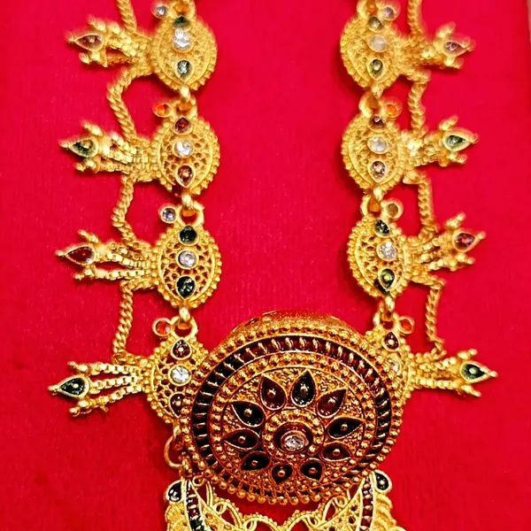 Gold_Tone_Traditional_Necklace_for_Women