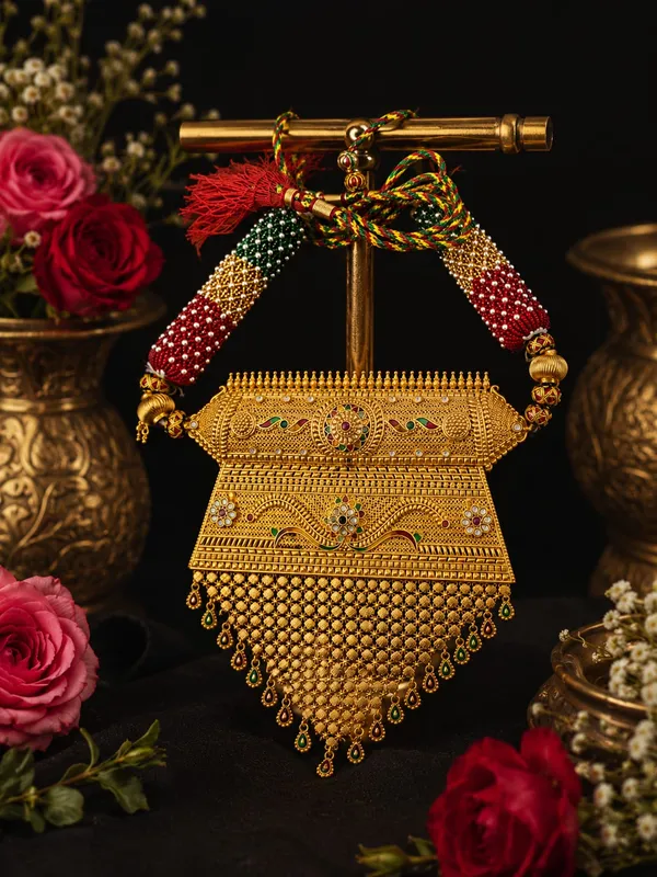Gold_Tone_Traditional_Necklace_for_Women
