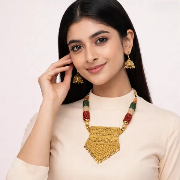Gold_Multicolour_Beaded_Traditional_Necklace_For_Women