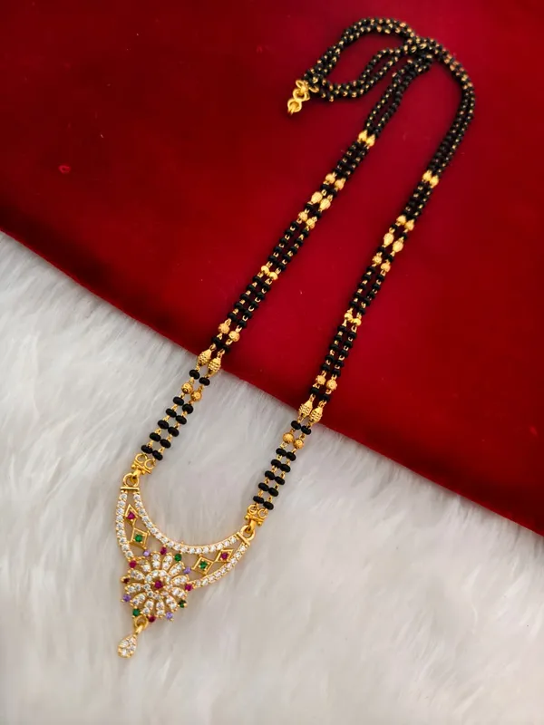 Black_Beaded_Traditional_Mangalsutra_for_Women