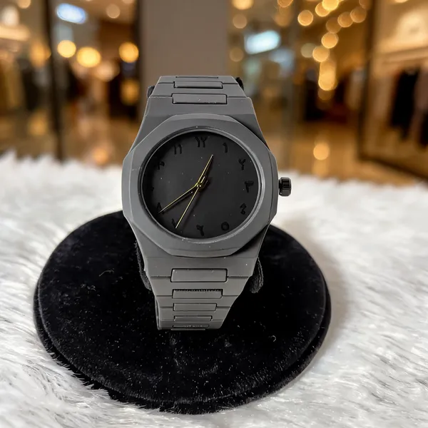 Black_Metal_Link_Bracelet_Wristwatch_For_Women