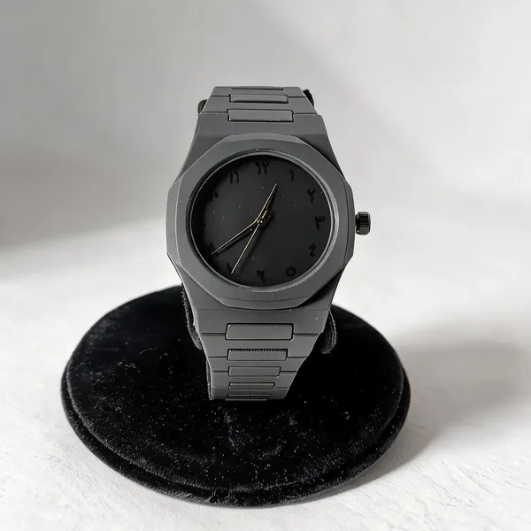 Black_Metal_Link_Bracelet_Wristwatch_For_Women