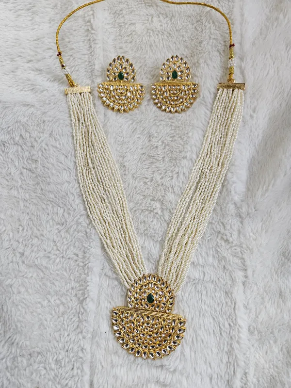Gold_Tone_Kundan_Beaded_Necklace_Set_for_Women