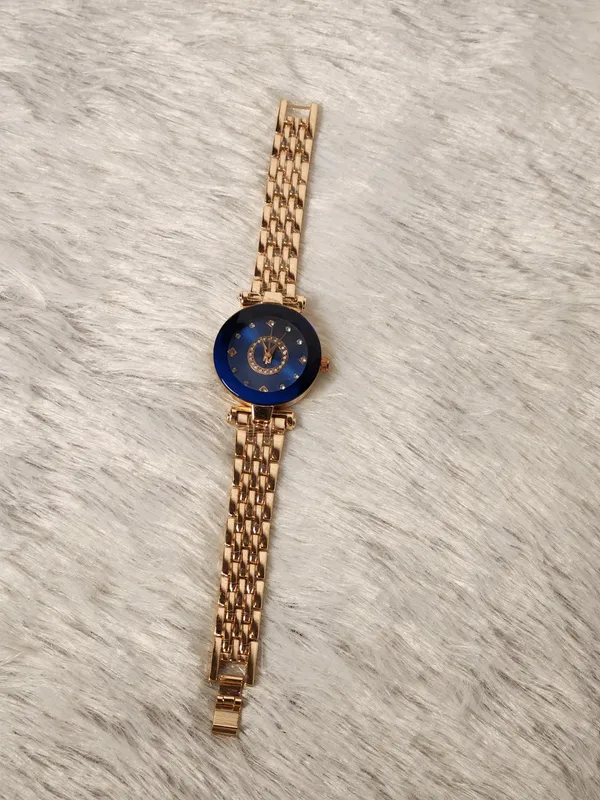 Gold_Tone_Blue_Dial_Bracelet_Watch_for_Women