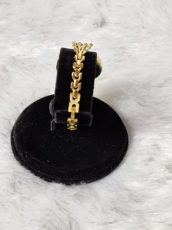 Gold_Tone_Bracelet_Watch_for_Women