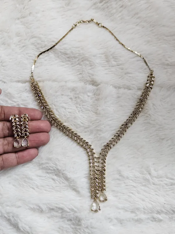 Gold_Tone_Crystal_Necklace_And_Earrings_Set_for_Women