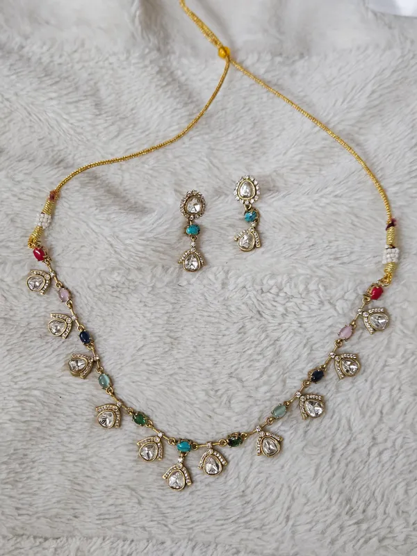 Multicolour_Gold_Tone_Necklace_And_Earrings_Set_For_Women