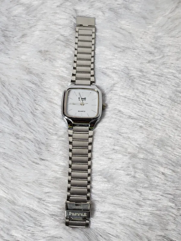 Silver_Metal_Strap_Analog_Watch_for_Adults