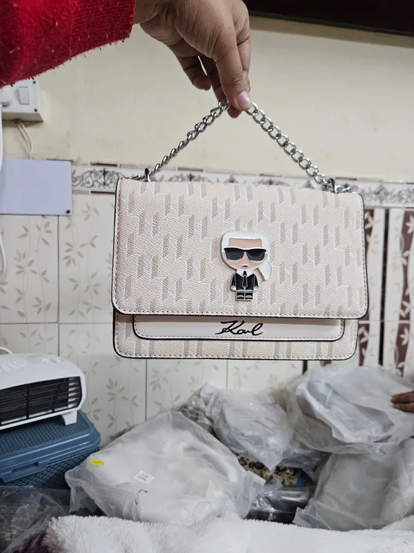 Beige_Synthetic_Leather_Chain_Sling_Bag_for_Women