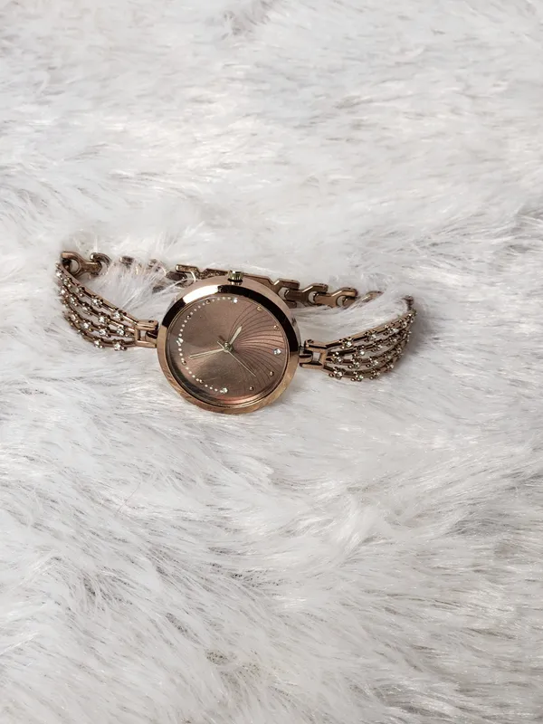Rose_Gold_Chain_Strap_Bracelet_Watch_for_Women