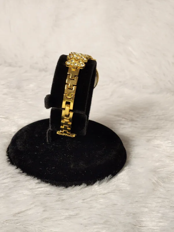Gold_Tone_Embellished_Analog_Watch_for_Women