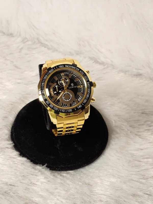 Gold_Tone_Metal_Chronograph_Watch_for_Men