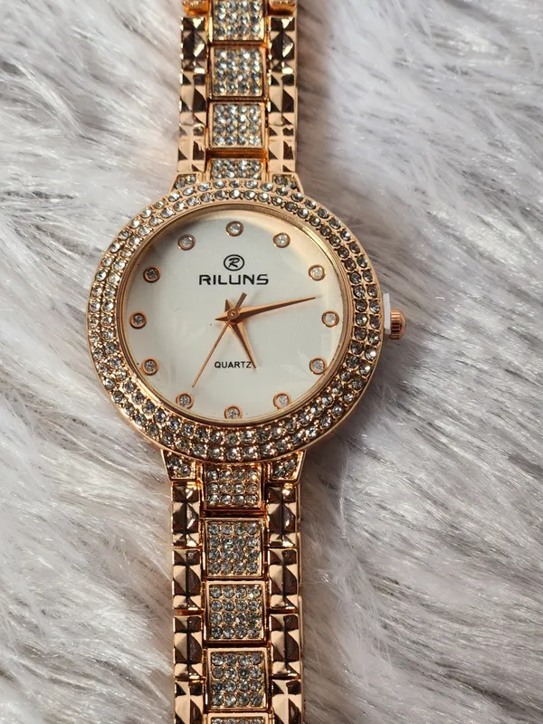 Rose_Gold_Stone_Studded_Analog_Watch_for_Women