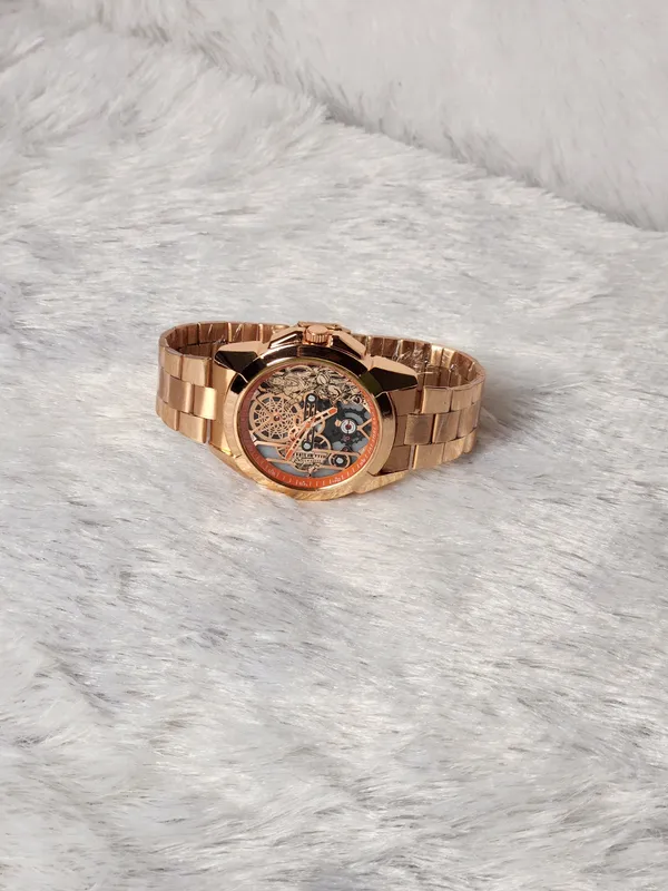 Rose_Gold_Metal_Analog_Watch_for_Men