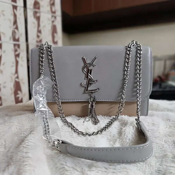 Grey_Faux_Leather_Structured_Crossbody_Bag_For_Women