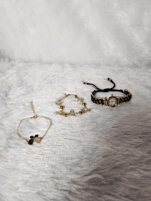 Gold_Tone_Butterfly_Bracelet_Watch_Set_for_Women