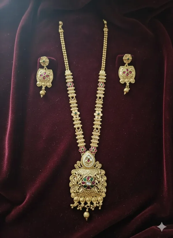 Gold_Tone_Temple_Jewellery_Set_for_Women