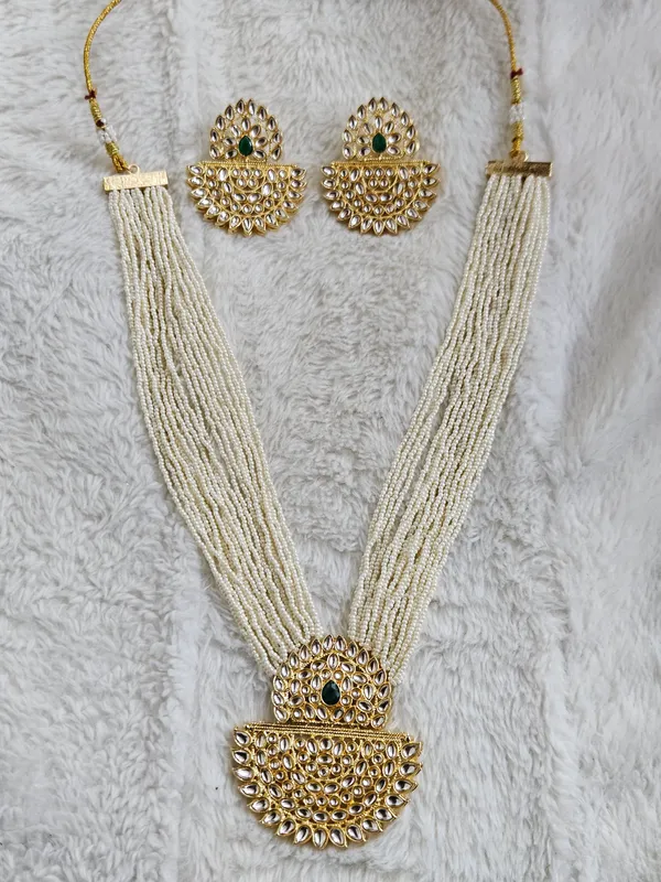 Gold_Tone_Kundan_Beaded_Necklace_Set_for_Women