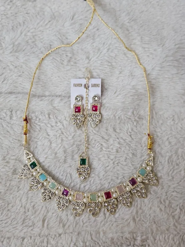 Gold_Tone_Multicolour_Stone_Necklace_Set_for_Women